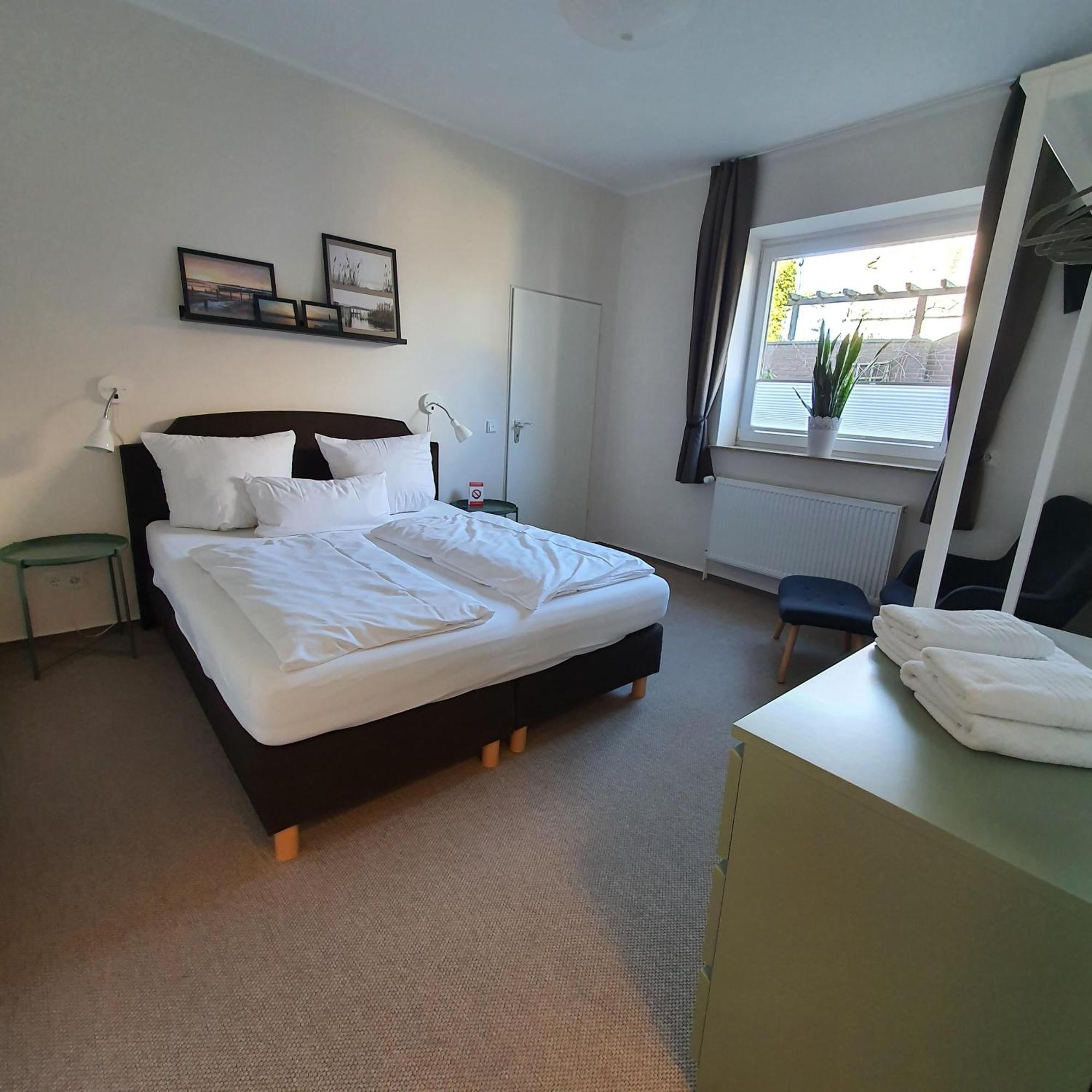 Gaestehaus Bed & Kitchen Schleswig Room photo